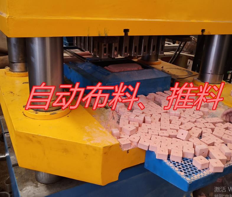 魚餌壓塊液壓機回程速度比較慢是什么原因造成的？